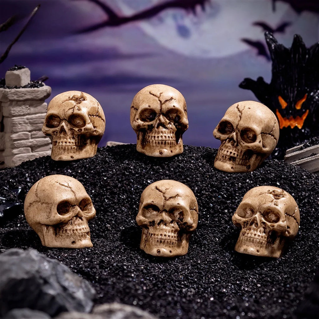 Zelixo Mini Skull Figurines 10pc — Resin Halloween Dollhouse & Terrarium Decor