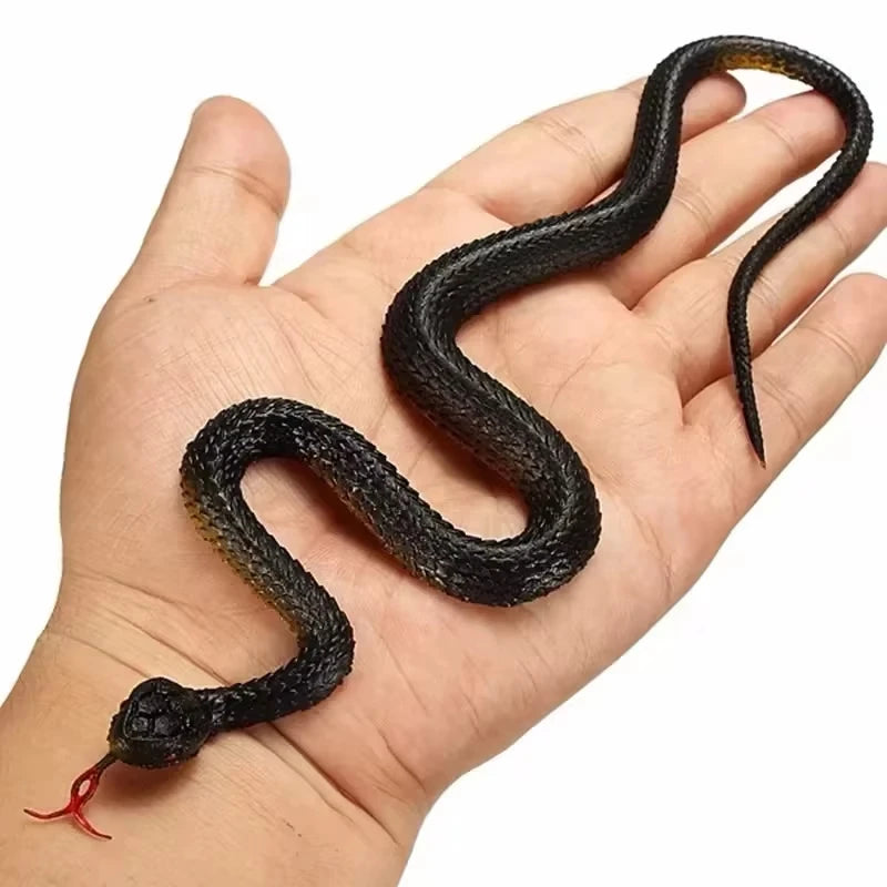 Zelixo Fake Rubber Snake 22cm — Realistic Prank Toy & Halloween Party Prop