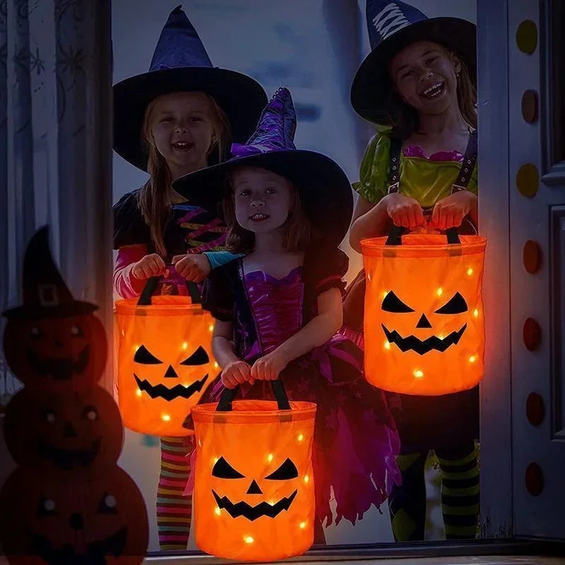 Zelixo LED Pumpkin Bucket — Collapsible Trick or Treat Candy Basket with Light